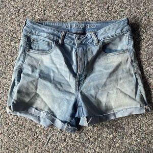 American Eagle next level stretch hi-rise shortie